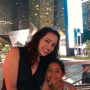 Meet your Posher, Aurora